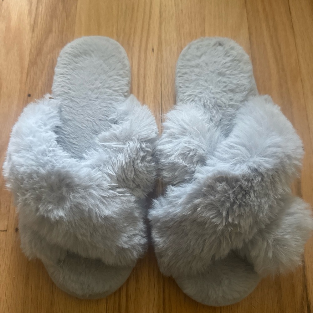 Fluffy Gray Slippers
